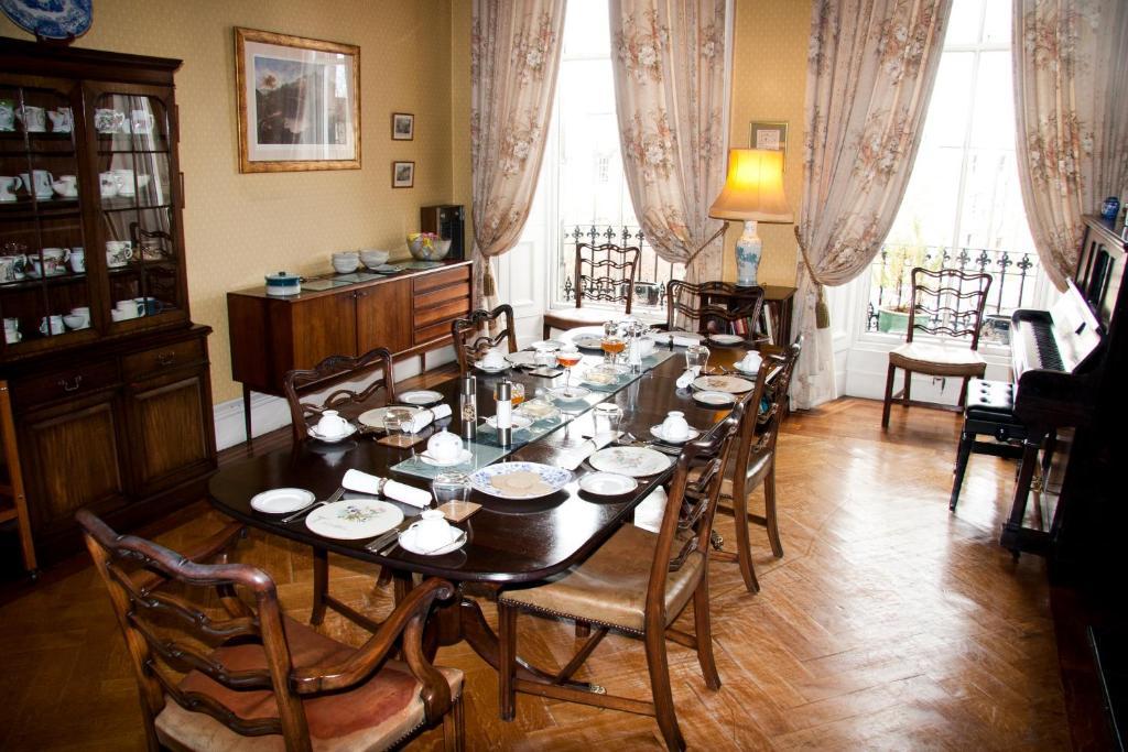 A Georgian Residence - Edinburgh — Photos 2